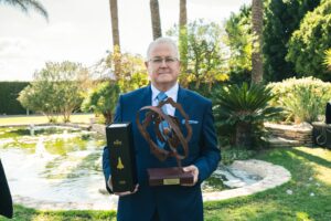 nicolas valero gana el premio hoy tu